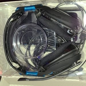 Astro A50 Wireless Gaming Headset PS4/PC